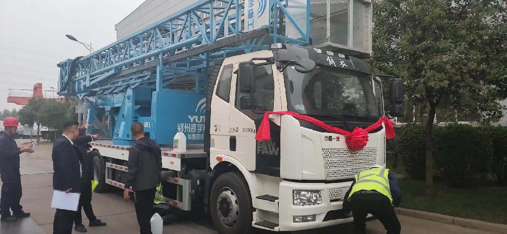 隆翔橋檢車租賃.jpg 隆翔橋檢車租賃.jpg